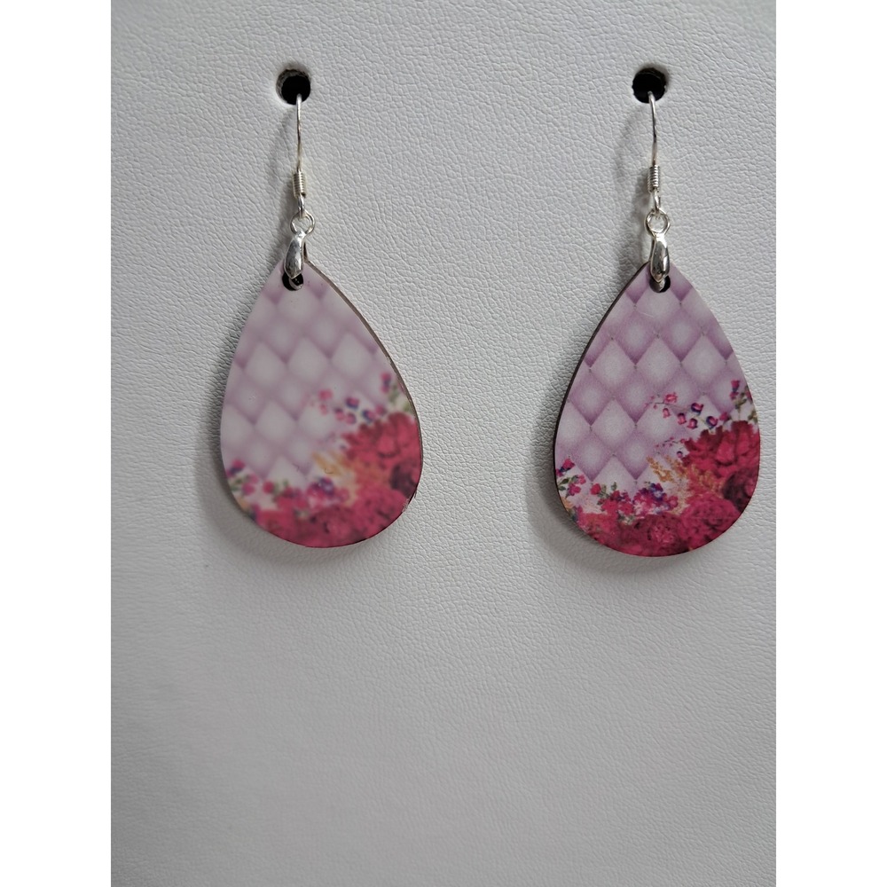 Handmade Floral Quilted‎ Teardrop Dangle Earrings Lavender Pink Silver Tone Hook